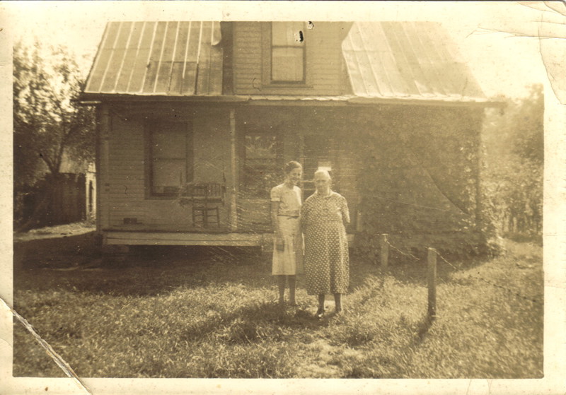 Velva Ferrell and Augusta Ellis