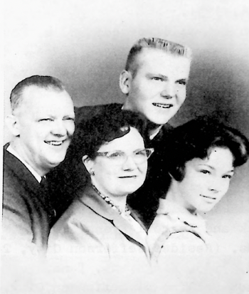 William, Michael, Eunice and Gayle Combs 1961.png
