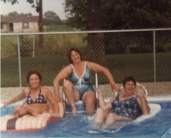 Mom and her sisters June and Jean about 1975