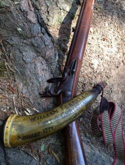 Eric Simon"s Photos replica of William's Powder Horn[1]