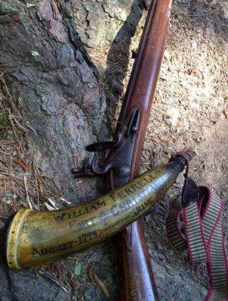 Eric Simon"s Photos replica of William's Powder Horn[1]