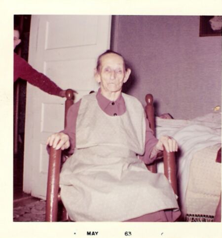 Grandma-Clarisa Ferrell-Arvid's Mom.jpg